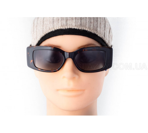 Сонцезахисні окуляри INVU IB22600B