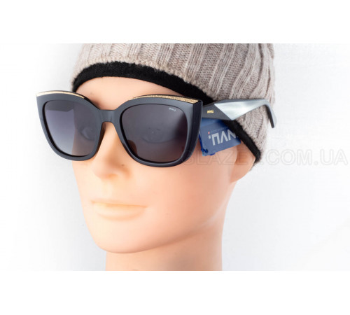 Сонцезахисні окуляри INVU IB22635A