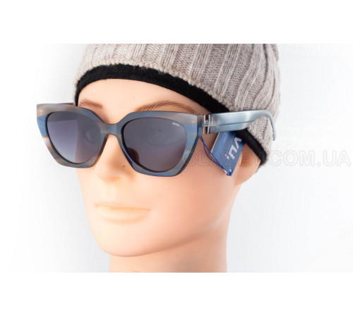 Сонцезахисні окуляри INVU IB22639B