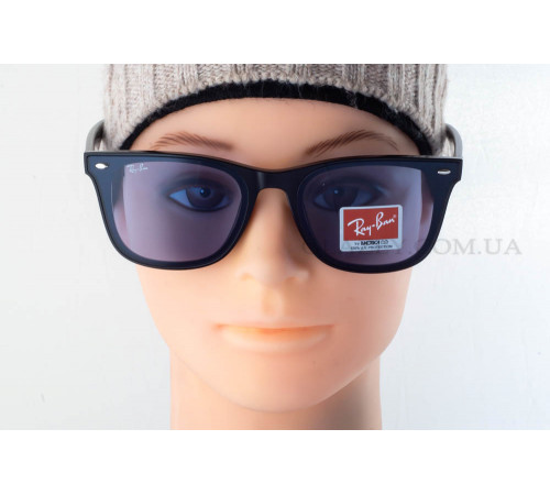 Солнцезащитные очки Ray-Ban RB 4420 601/80