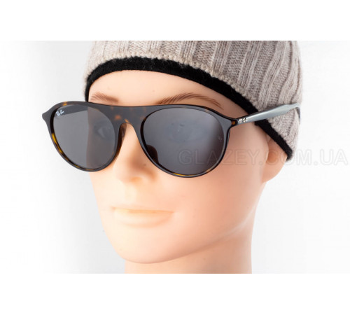 Сонцезахисні окуляри Ray-Ban RB 2215 902/B1