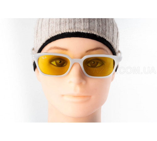 Сонцезахисні окуляри Ray-Ban RB 4456 68086D