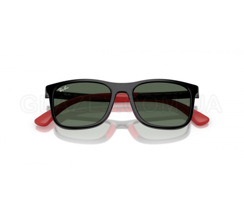 Солнцезащитные очки Ray-Ban RJ 9084S 713171