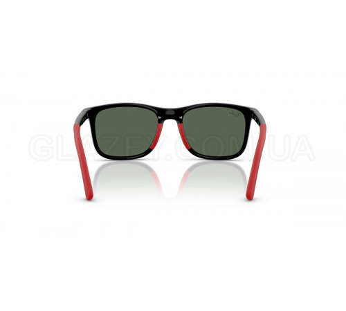 Солнцезащитные очки Ray-Ban RJ 9084S 713171