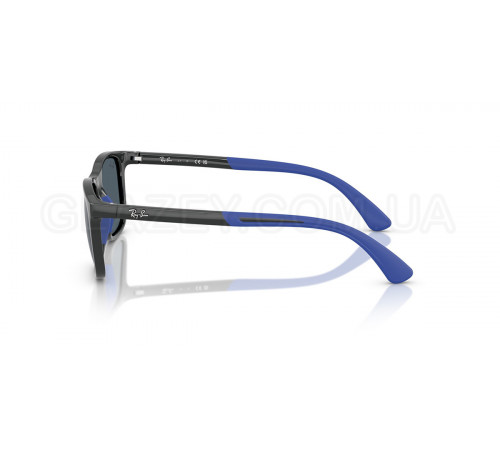 Солнцезащитные очки Ray-Ban RJ 9084S 715155